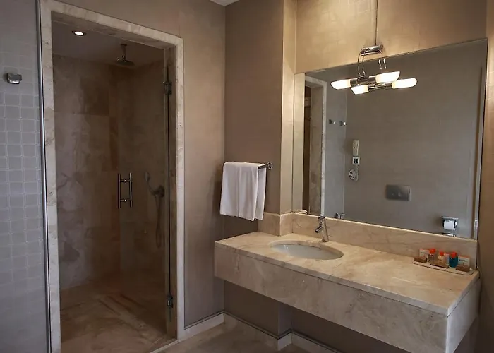 Szálloda Orucoglu Oreko 4*